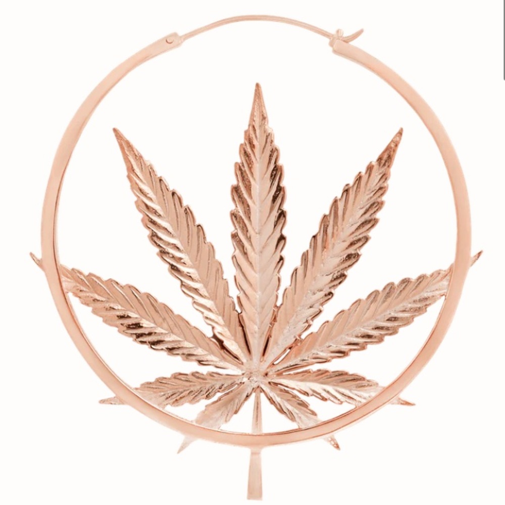 Maya Jewelry Sativa Traditional Earrings in Rose Gold